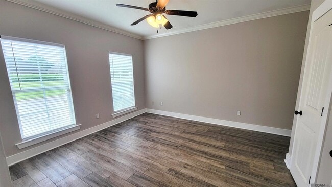 Building Photo - 40477 Sage Field Ct