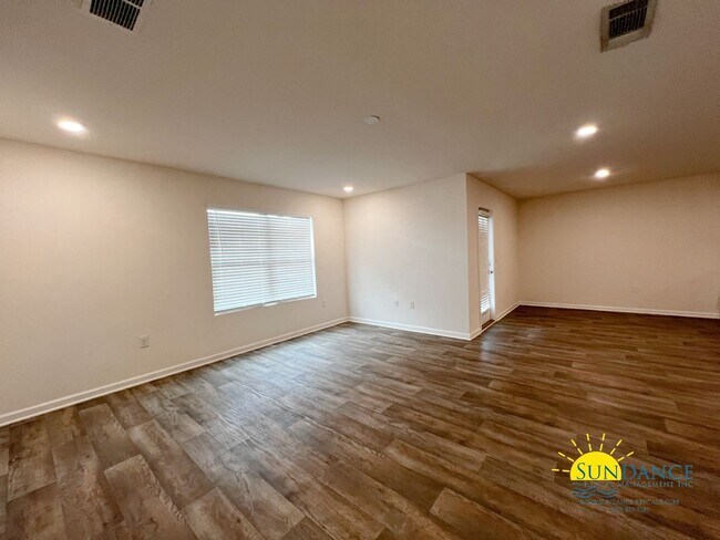 Foto del edificio - Stunning 4 Bedroom Home in Crestview!