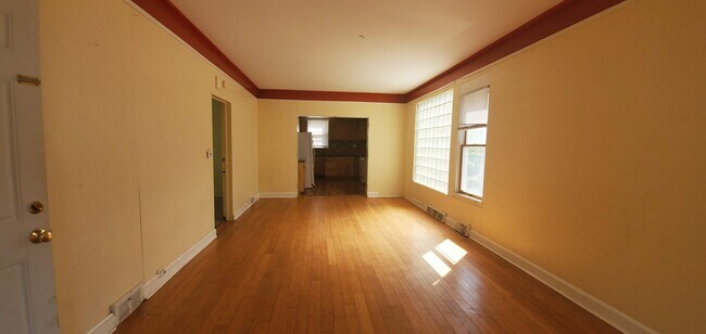 Foto del edificio - 334 Catherine St