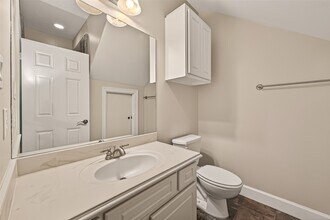 Building Photo - 5111 Inker St