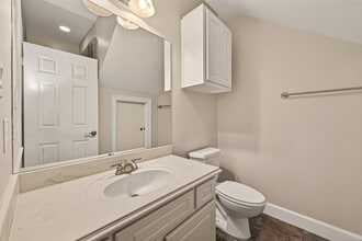 Building Photo - 5111 Inker St