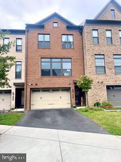 Foto del edificio - 12307 W Oaks Dr