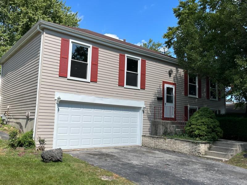 Primary Photo - 17704 Stonebridge Dr