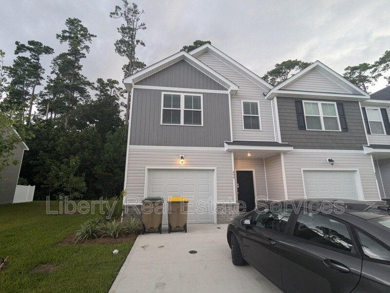 Foto principal - 494 Gov Treutlen Cir