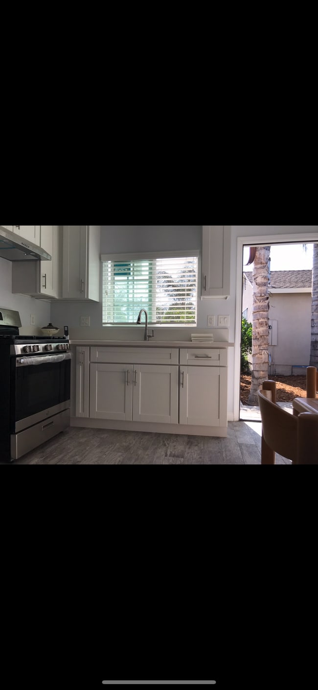 Foto del edificio - 438 Sycamore Ave