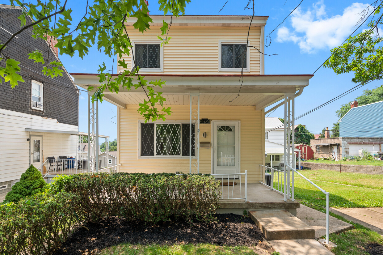 Foto principal - 5529 McCandless Ave