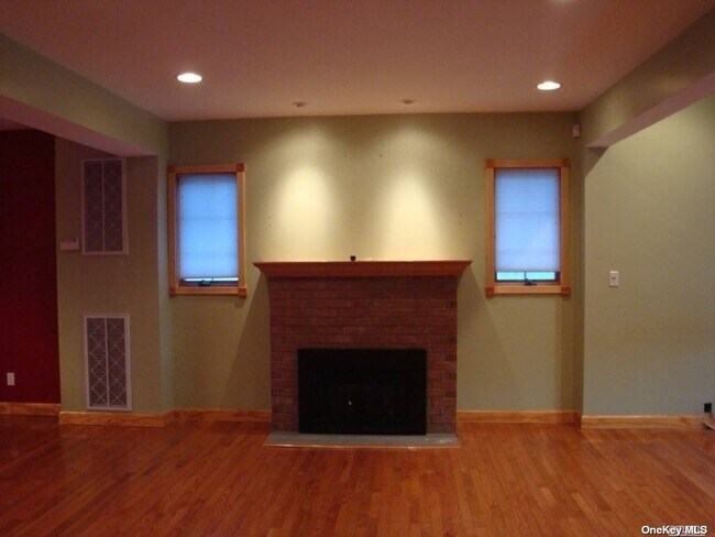 Building Photo - 4627 Belmont Rd