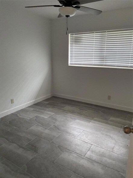 Foto del edificio - 1133 NE 16th Ave