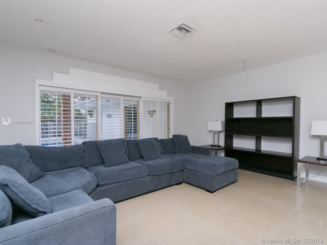Building Photo - 3540 N 53rd Ave