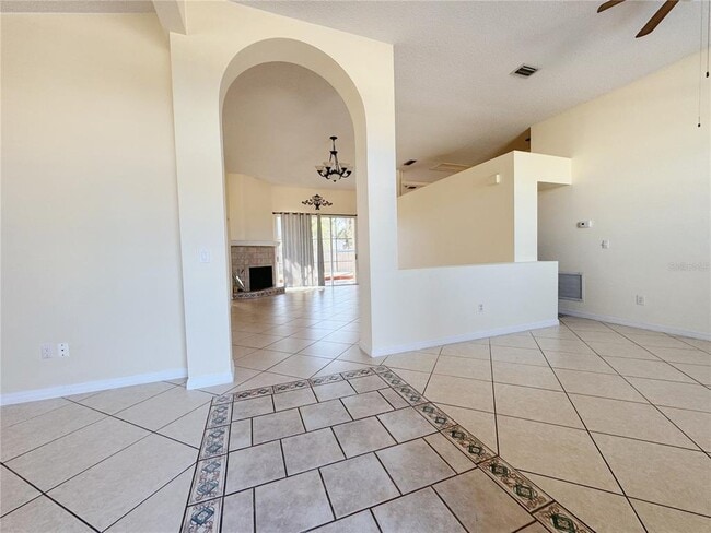 Building Photo - 2436 Deermeadow Dr