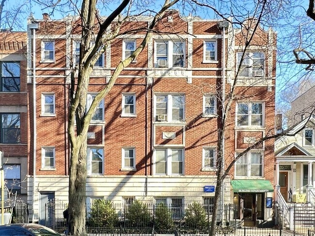 Building Photo - 2832 N Burling