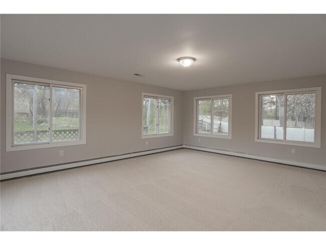 Foto del edificio - 19115 Homestead Cir