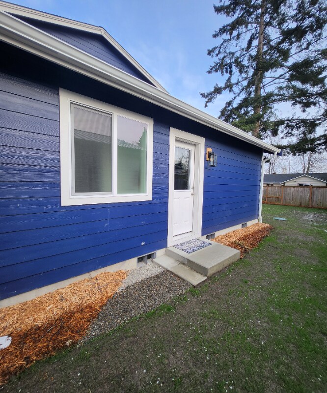 Primary Photo - 11715 SE 167th St