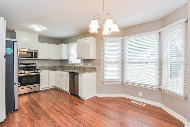 Building Photo - 1929 Deep Forest Trail