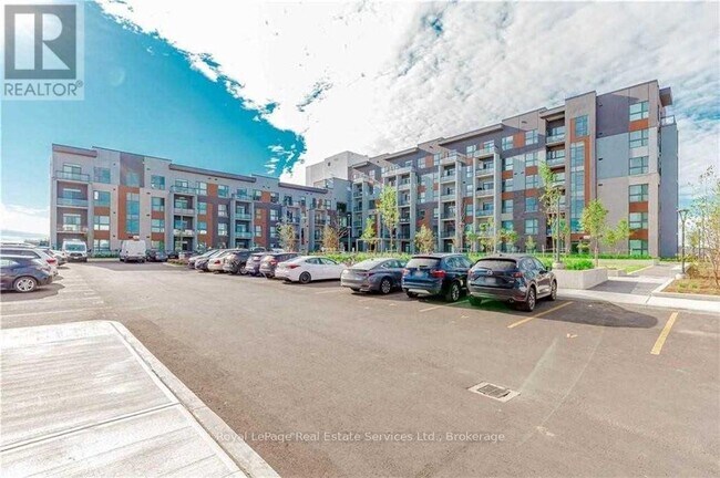 Photo du bâtiment - 95 Dundas St W