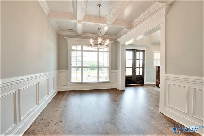 Building Photo - 330 Merrydale Dr