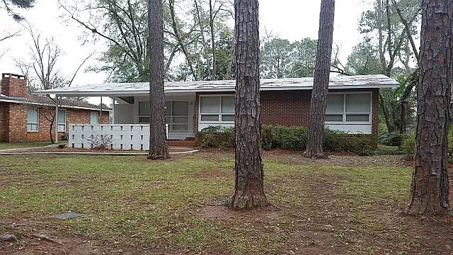 Primary Photo - 2312 Whispering Pines Rd