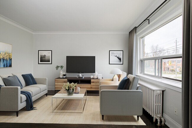 Photo du bâtiment - 1602 Bathurst Street