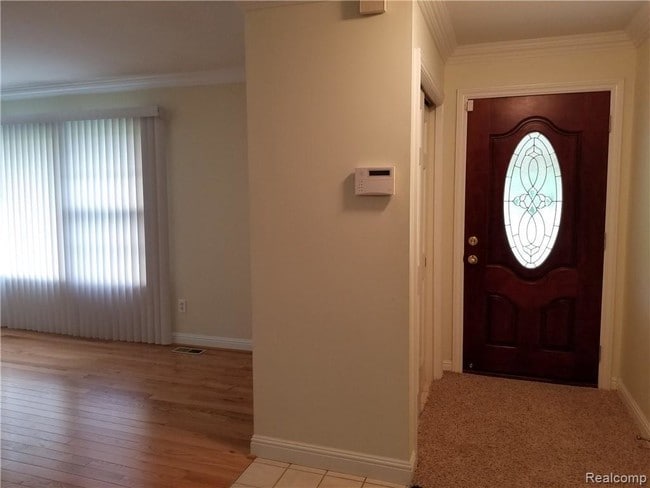 Foto del edificio - 5262 Kellen Ln
