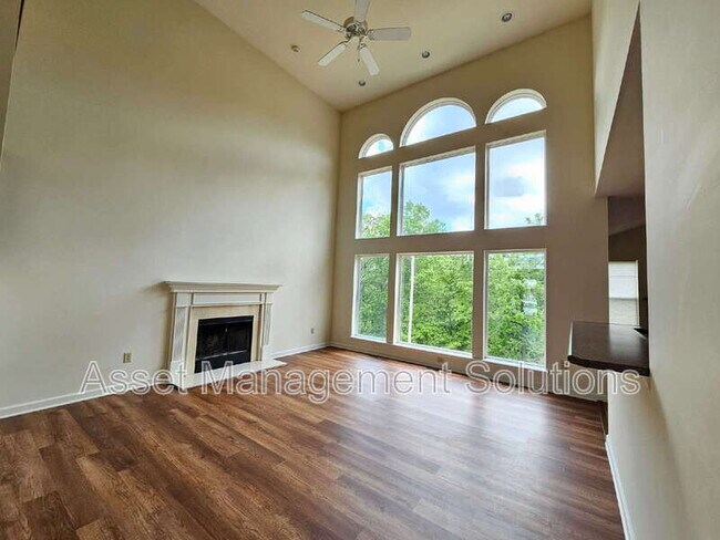 Foto del edificio - 119 Carlton Point Dr