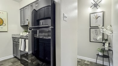 Kitchen  A2-1BR-1BA-V at SoCo-003.jpg - V at SoCo