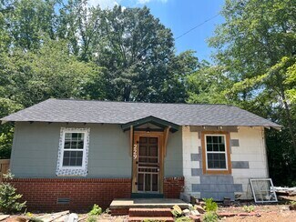 Building Photo - 229 Old Planters Rd