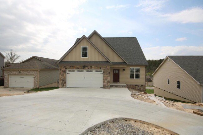 Building Photo - 8460 Standifer Gap Rd