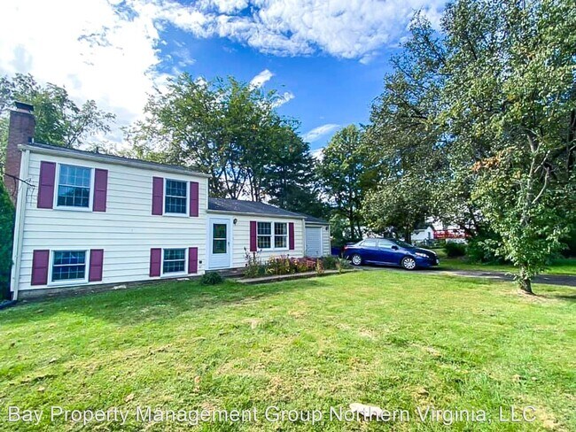 Building Photo - 3 br, 2 bath House - 1259 Magnolia Ln