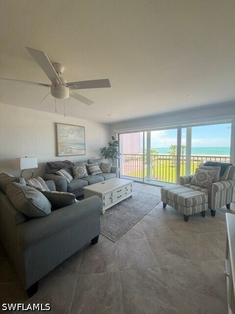 Foto del edificio - 25840 Hickory Blvd