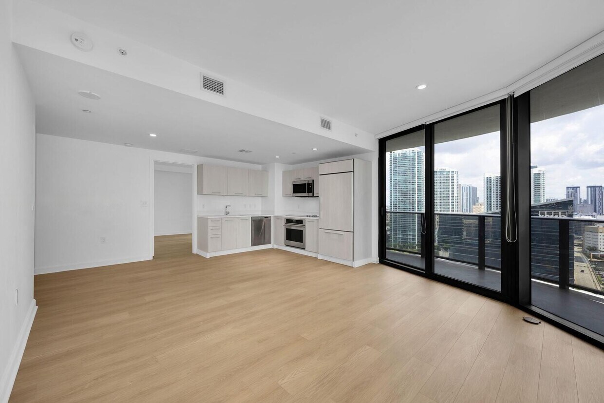 Foto principal - 45 SW 9th St
