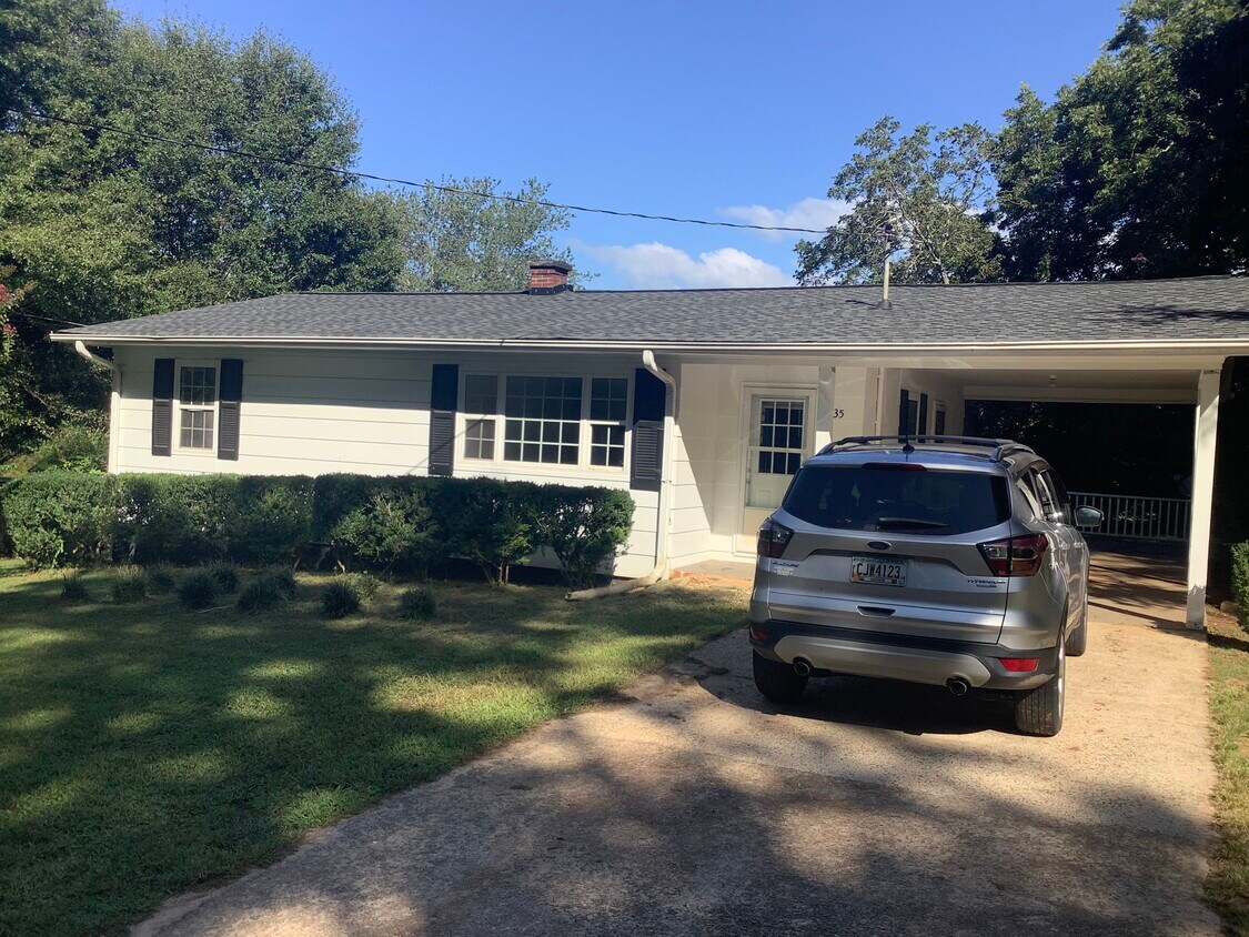 335 Irvin St, Cornelia, GA 30531 House Rental in Cornelia, GA
