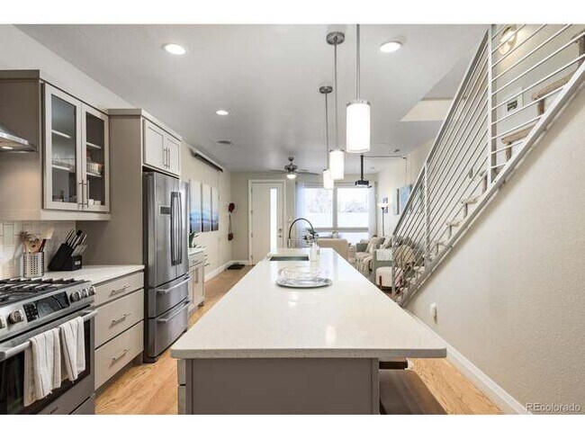Building Photo - 1585 Wolff St
