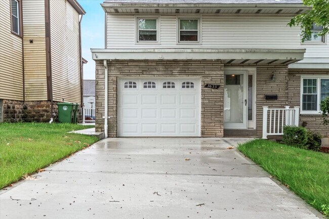 Foto del edificio - 3635 Poplar Ave
