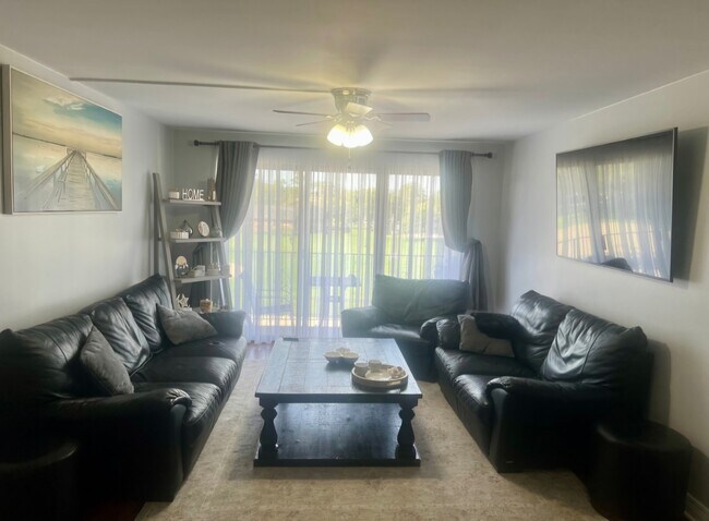 Foto del edificio - 5447 W Lawrence Ave