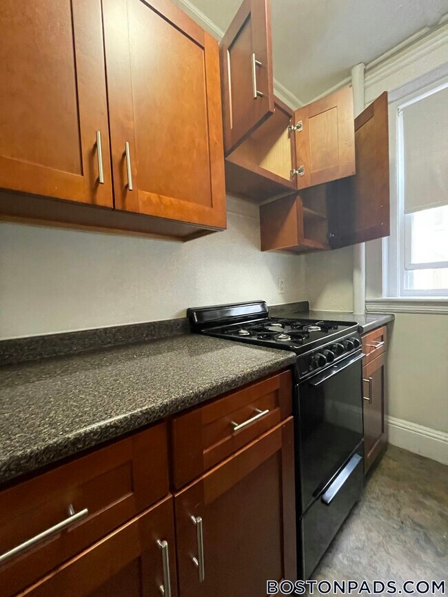Building Photo - 1179 Boylston St