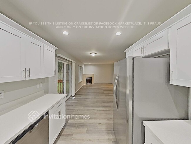 Building Photo - 20513 66th Dr NE