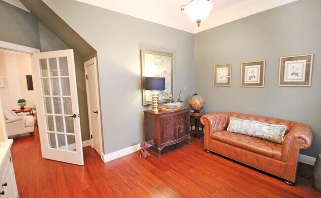 Foto del edificio - 1512 Victoria Green Blvd