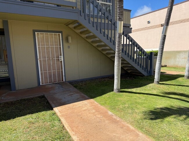 Building Photo - Move ln Ready- Beautiful 1 bed/1 bath at Sun Rise