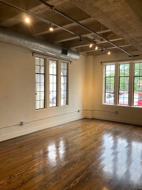 Building Photo - 4411 Dallas St