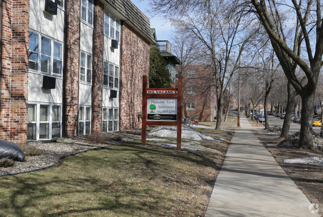 Building Photo - Pleasant View Apartments