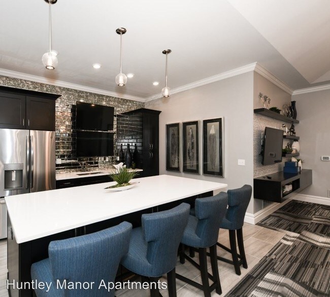 Foto del edificio - 2 br, 2 bath Apartment - 41745 Midtown Circle