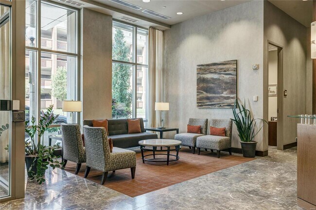 Foto del edificio - 4909 Laclede Ave