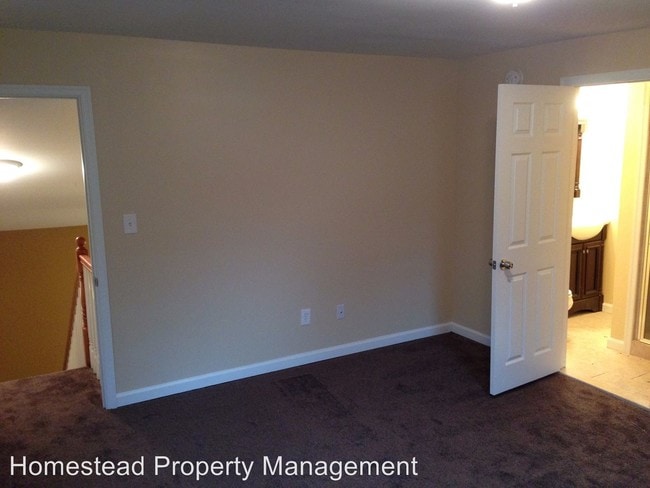 Building Photo - 440 Vernon St