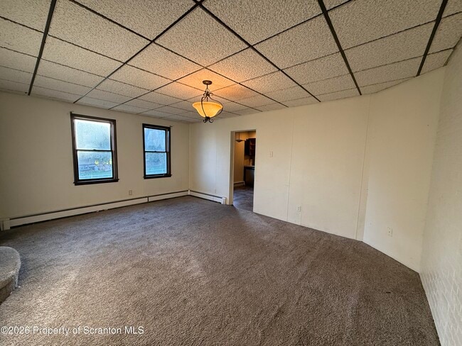 Foto del edificio - 947 Carmalt St