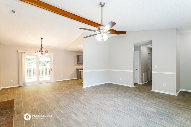 Foto del edificio - 6061 ACADIAN WOODS DR, CHARLOTTE, NC 28227
