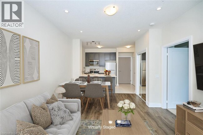 Building Photo - 16 Concord Pl