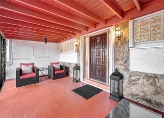 Foto del edificio - 435 SW 33rd Ave