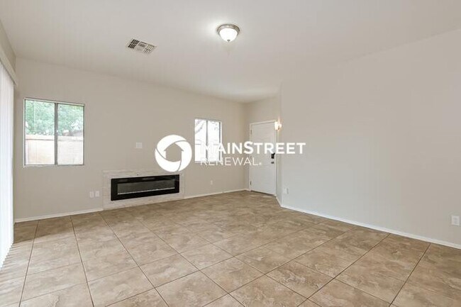 Building Photo - 4 Bedroom Pet-Friendly Home in Sahuarita, AZ with Main Street Renewal
