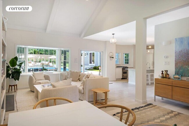 Foto del edificio - 51 Scotts Landing Rd