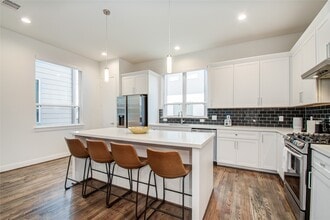 Building Photo - 2717 Eado Grove Ln